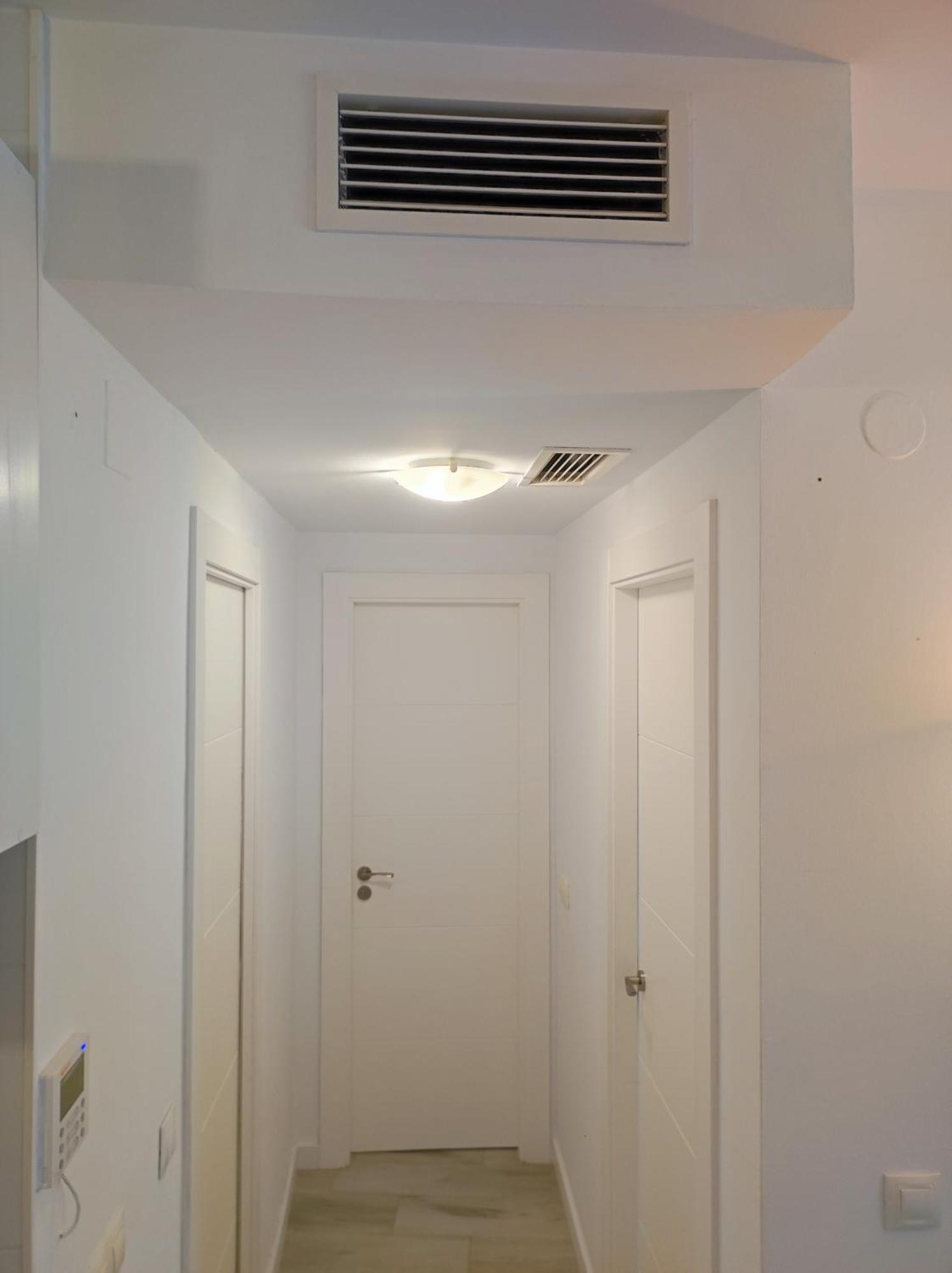 Bright Apartment In マラガ エクステリア 写真