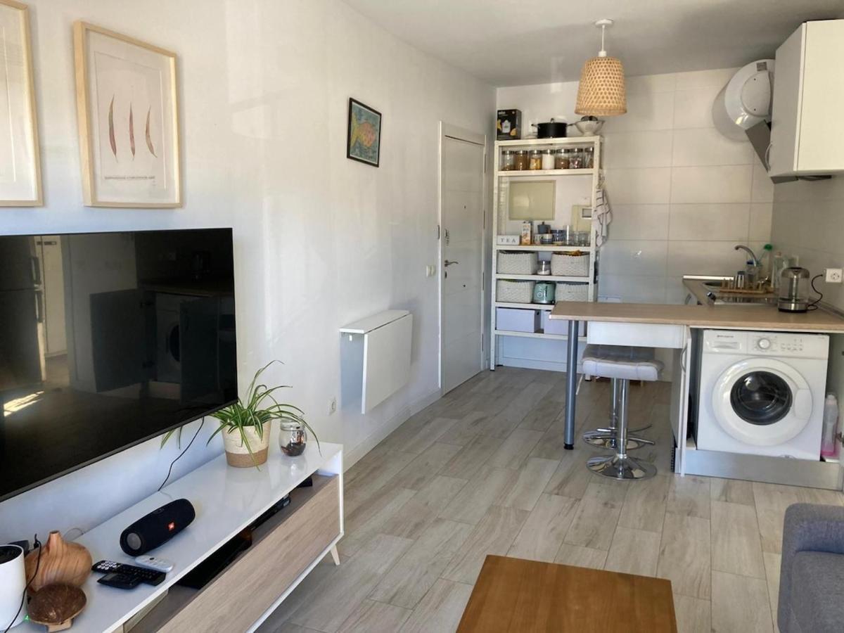 Bright Apartment In マラガ エクステリア 写真